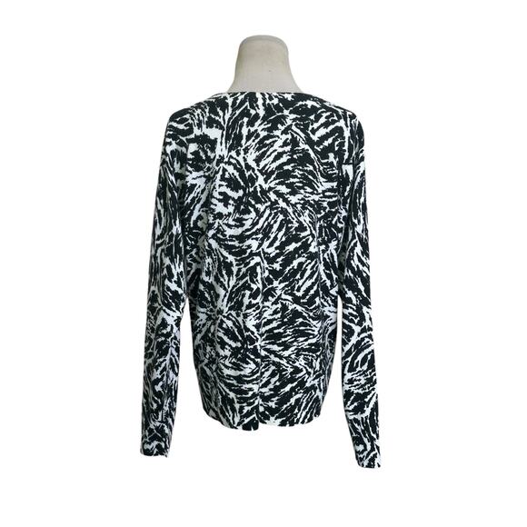 Good Clothes black white print long sleeves button cardigan size XL - Picture 2 of 9
